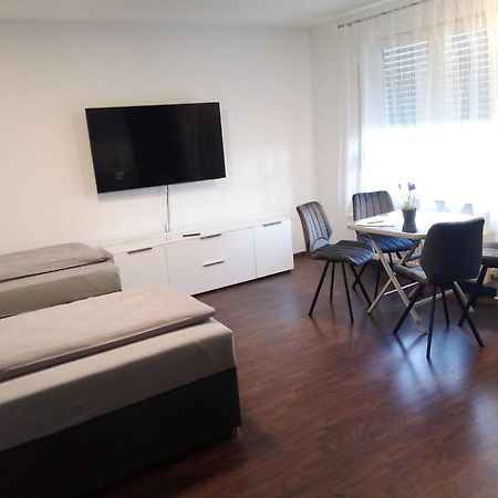 Apartment Metzingen City Екстериор снимка